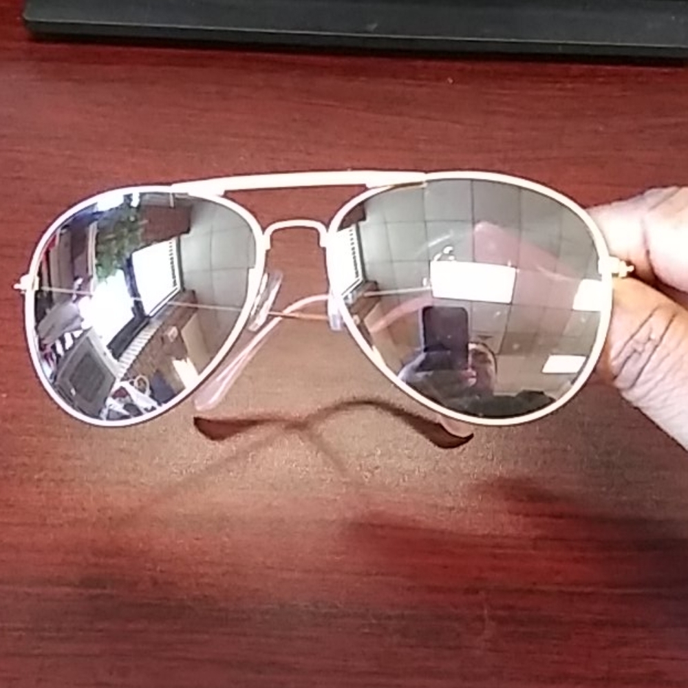(FIRM PRICE) Aviator Sunglasses